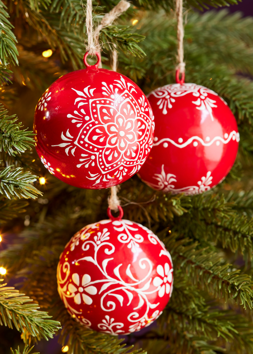 Red Handpainted Bauble Decoration