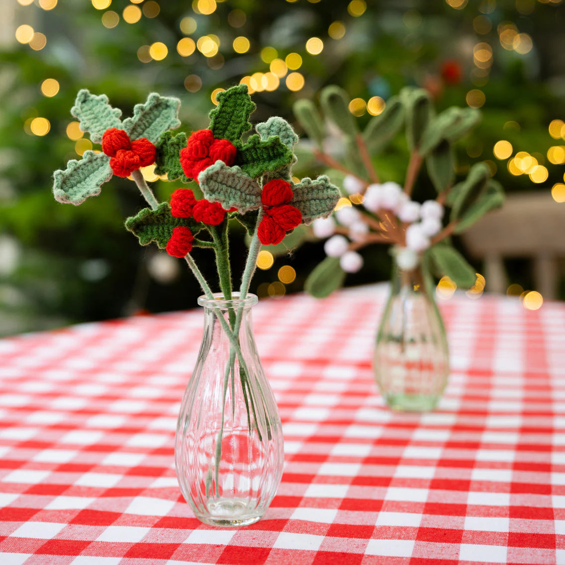 Crochet Holly Sprig (2 per pack)