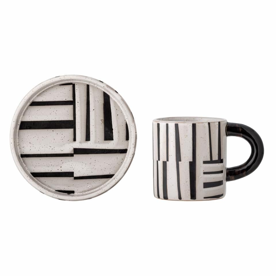 Frankie Cup with Saucer, Black