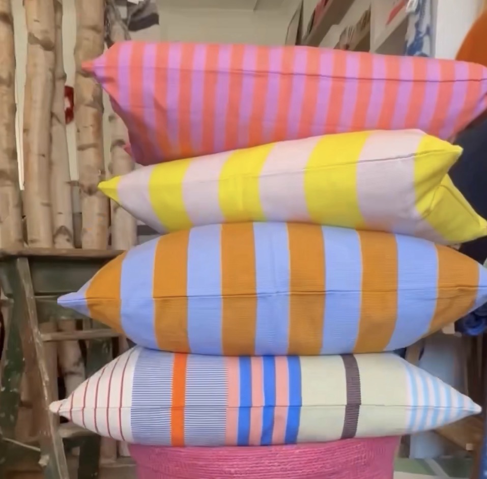Cushions & Throws