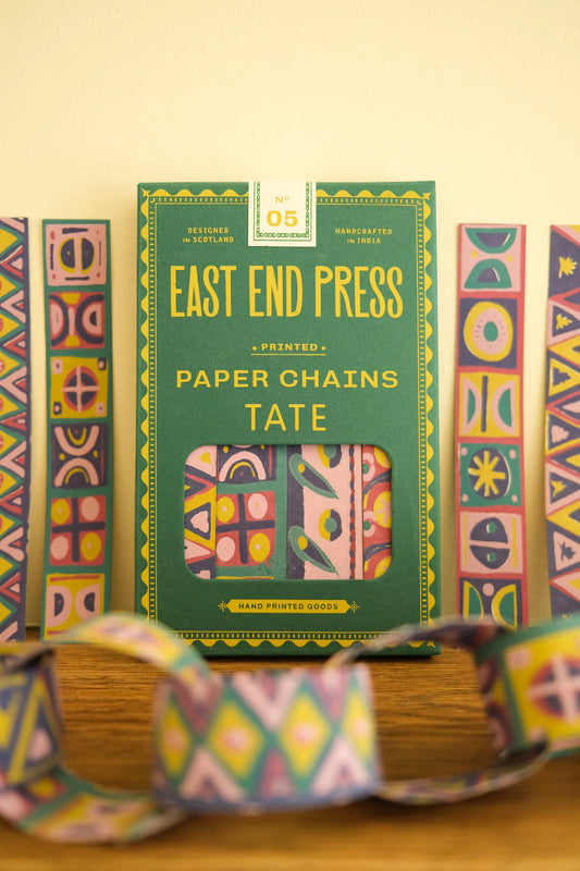 Bloomsbury Tate Printed Paper Chains