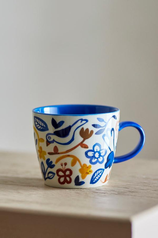 Figuria Stoneware Cup