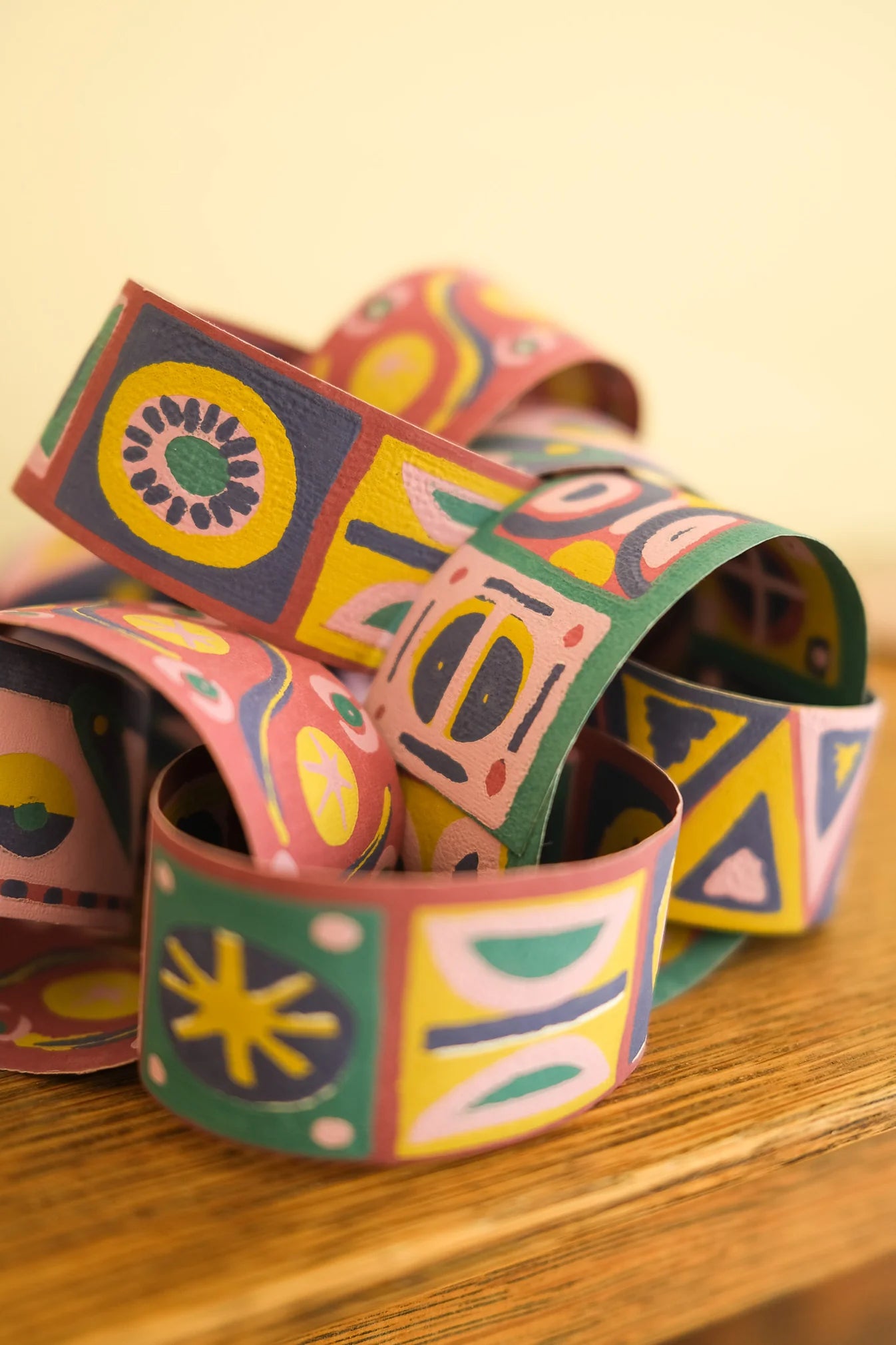 Bloomsbury Tate Printed Paper Chains