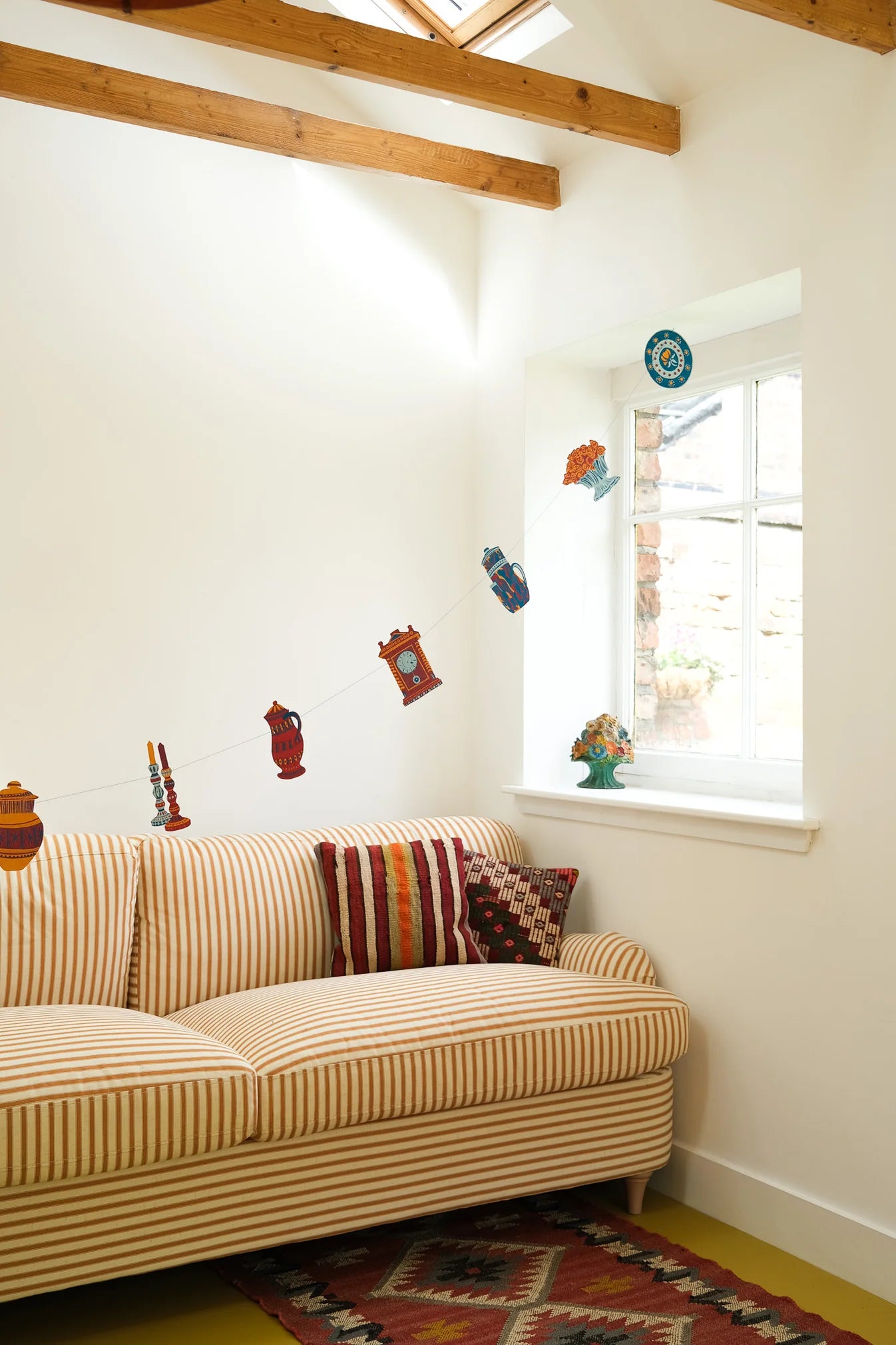 Bloomsbury Tate Mantlepiece Sewn Garland