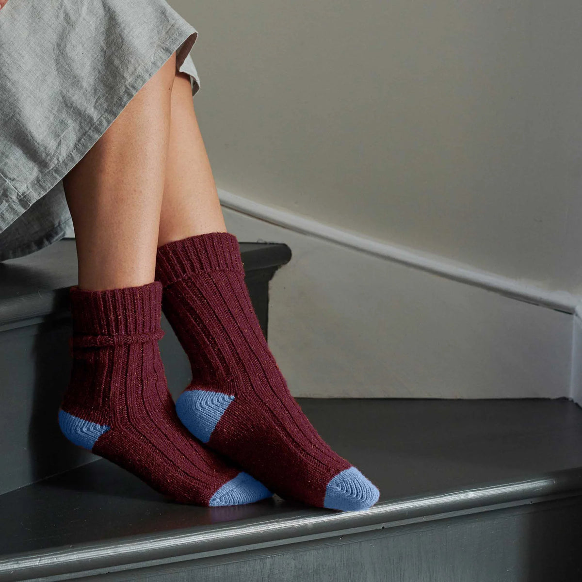 Unisex Recycled Silk Blend Ribbed Socks - Burgundy & Blue