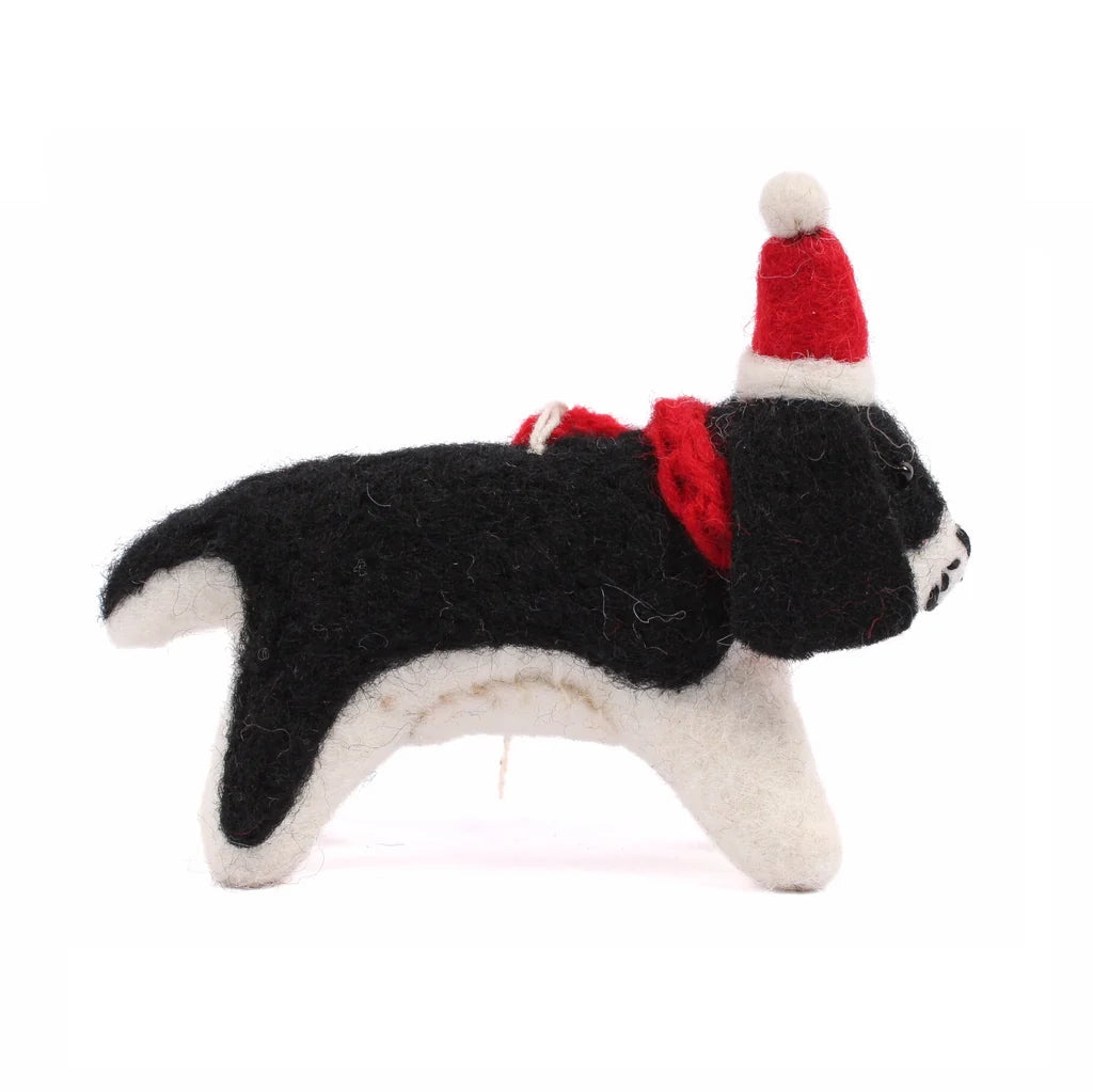 Spaniel With Hat and Scarf Felt Decoration