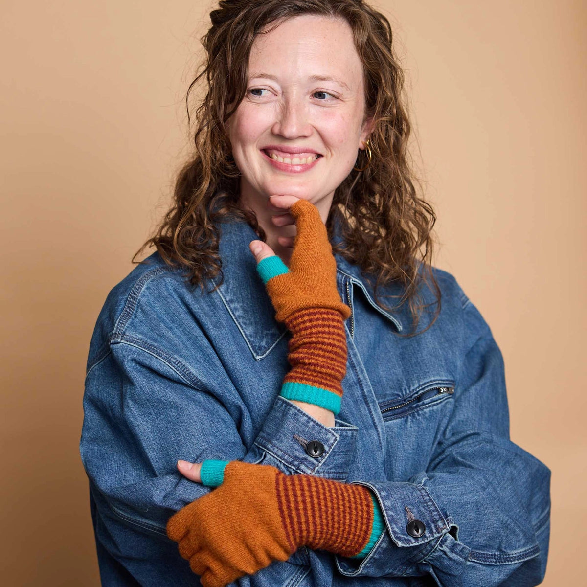 Women's  Fingerless Rust Lambswool Gloves