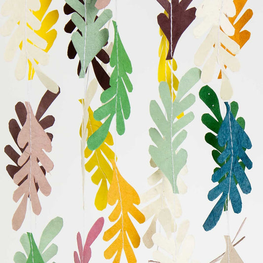 Oak Leaf Garland